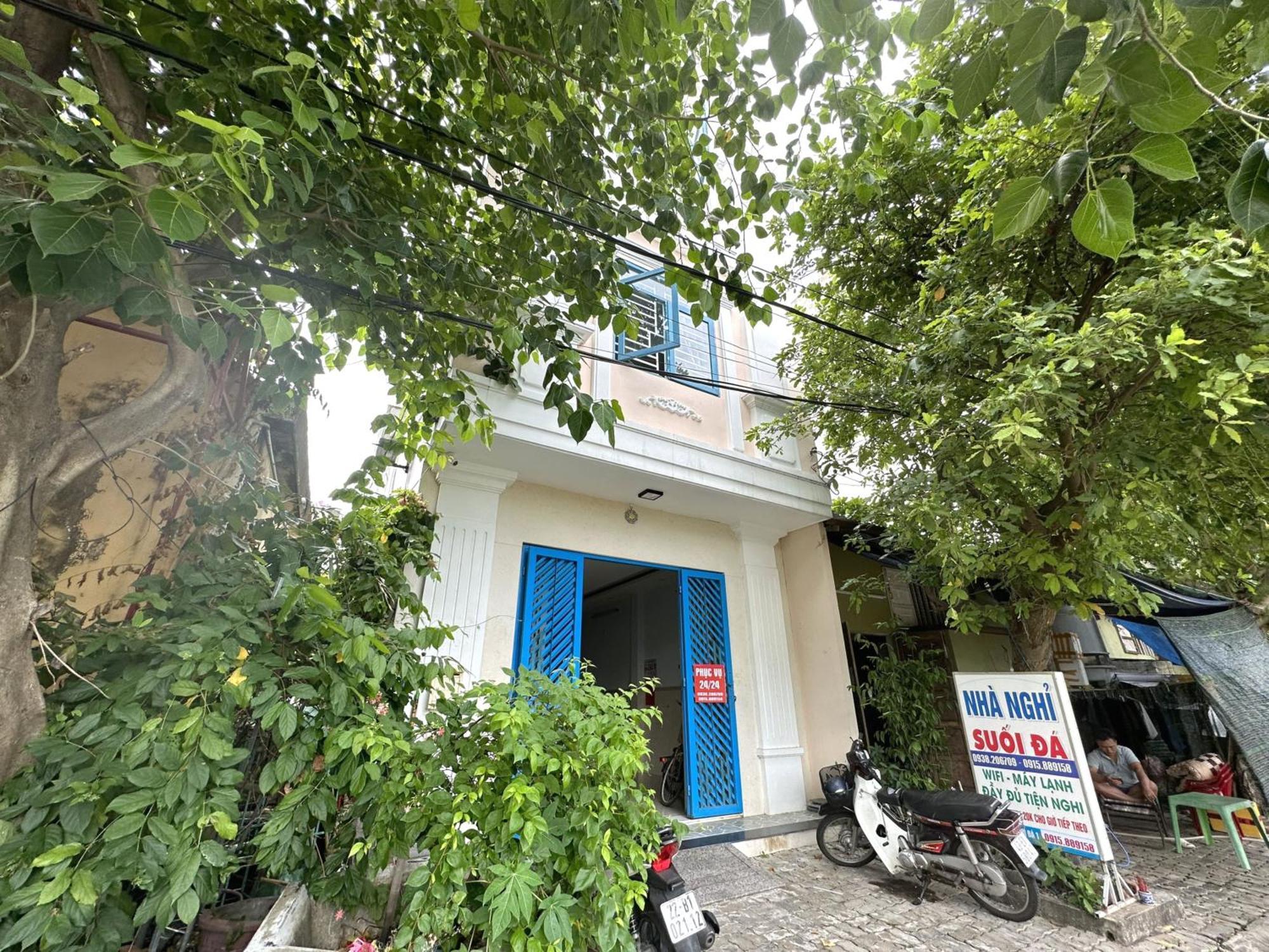 Oyo 1187 Suoi Da Motel ダナン市 エクステリア 写真